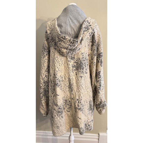 FREE PEOPLE Knit Jacquard Cozy Hooded Dolman Sweater Jacket Size L - Picture 6 of 8